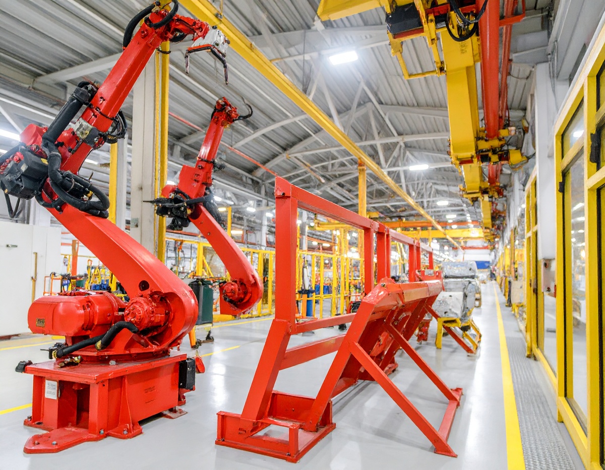 Maquinaria Requirements